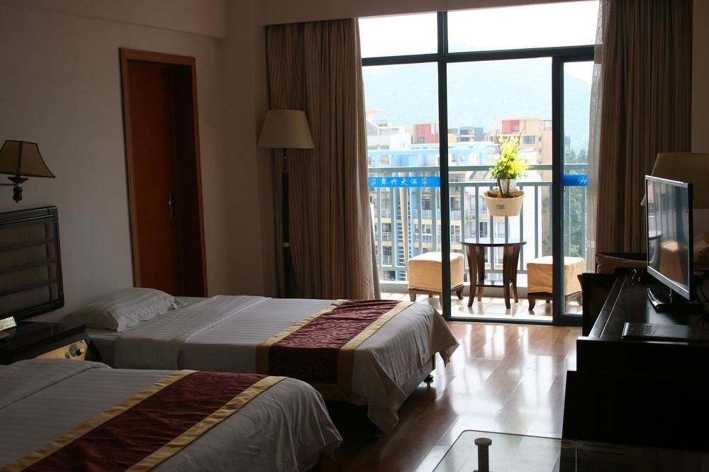 Green Bamboo Hotel 桂林 エクステリア 写真